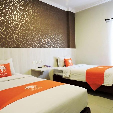 Al Ashri Inn By Urban Yogyakarta Ngoại thất bức ảnh