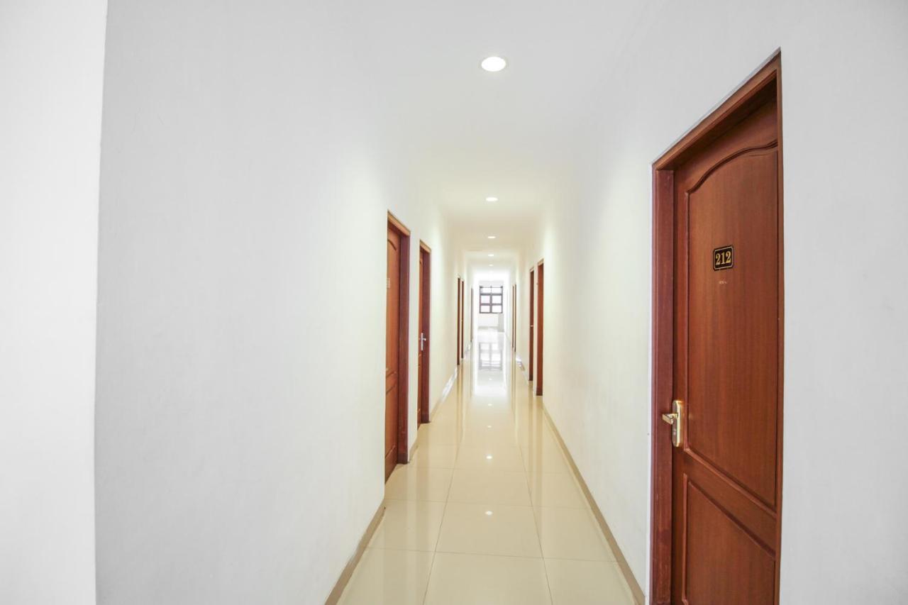 Al Ashri Inn By Urban Yogyakarta Ngoại thất bức ảnh