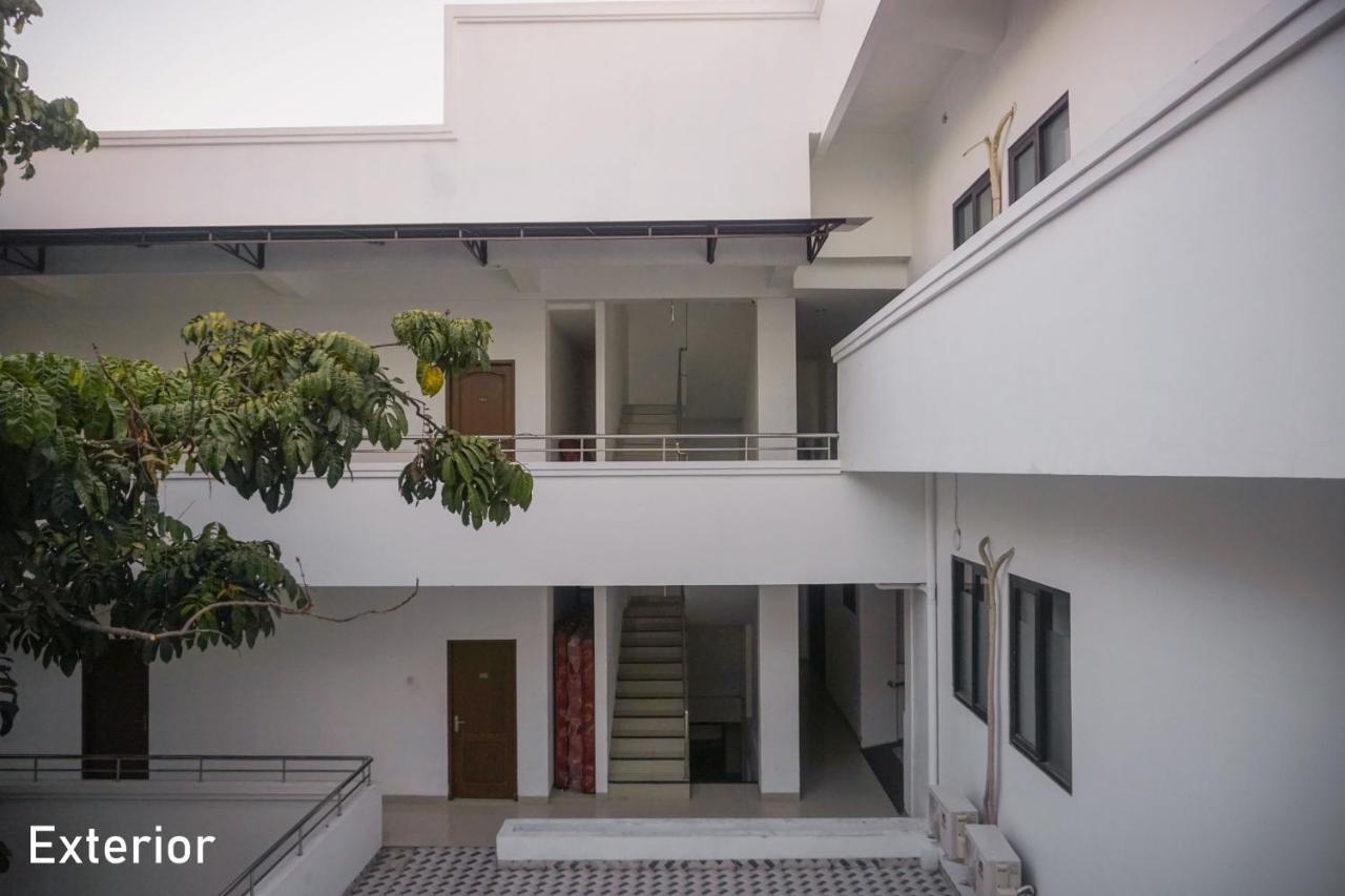 Al Ashri Inn By Urban Yogyakarta Ngoại thất bức ảnh